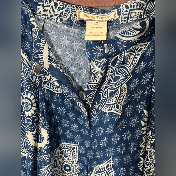 Flying Tomato Womens Wide Leg Boho Pants Medium Blue Red Floral Paisley Pleated - Picture 2 of 3